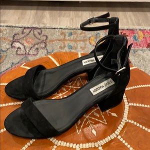 Steve Madden Irenee Suede Sandals